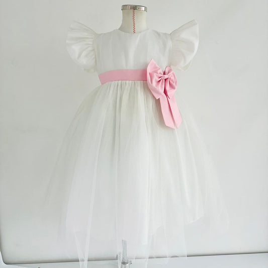 Vestido de Bautizo para Niña "Rosa Celestial" – Blanco con Detalles Rosa