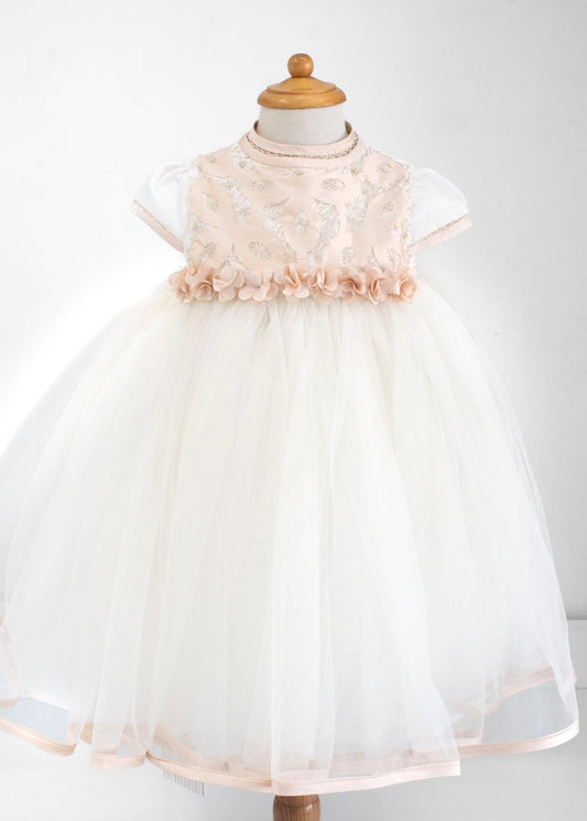 Vestido para bautizo de tul bordado y flores . Ariel - Ceremonias Anny