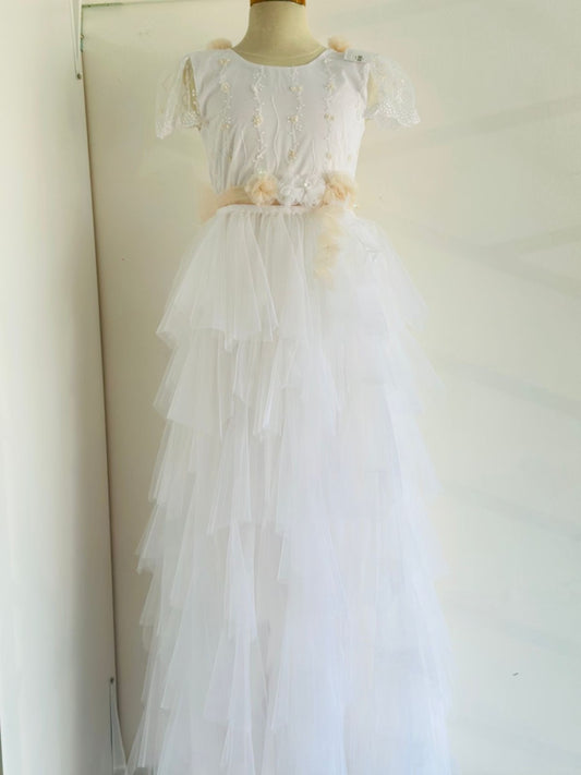 Mono de Primera Comunión “Rosa Mística” – Con Falda de Olanes Desmontable