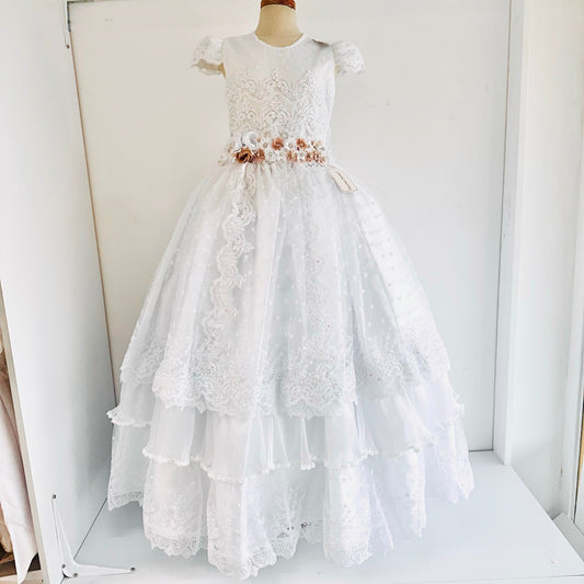 Vestido de Primera Comunión "Victoria" – Encanto Barroco y Manga Corta- 1374
