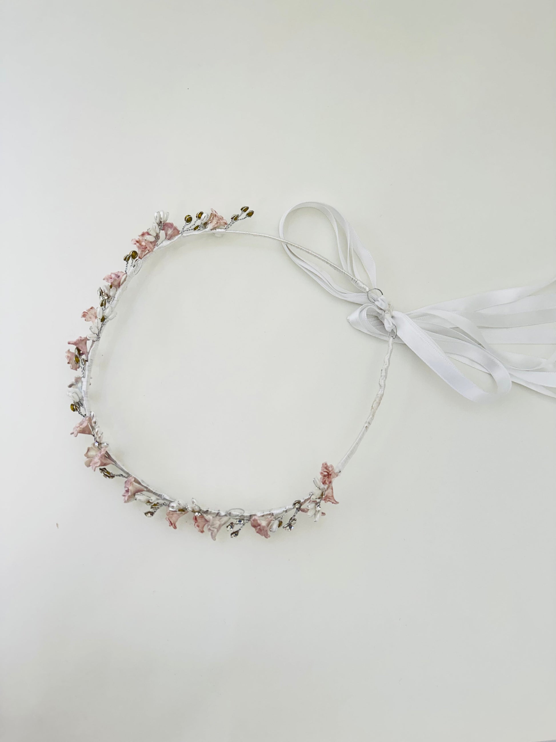 Corona Lily - Ceremonias Anny