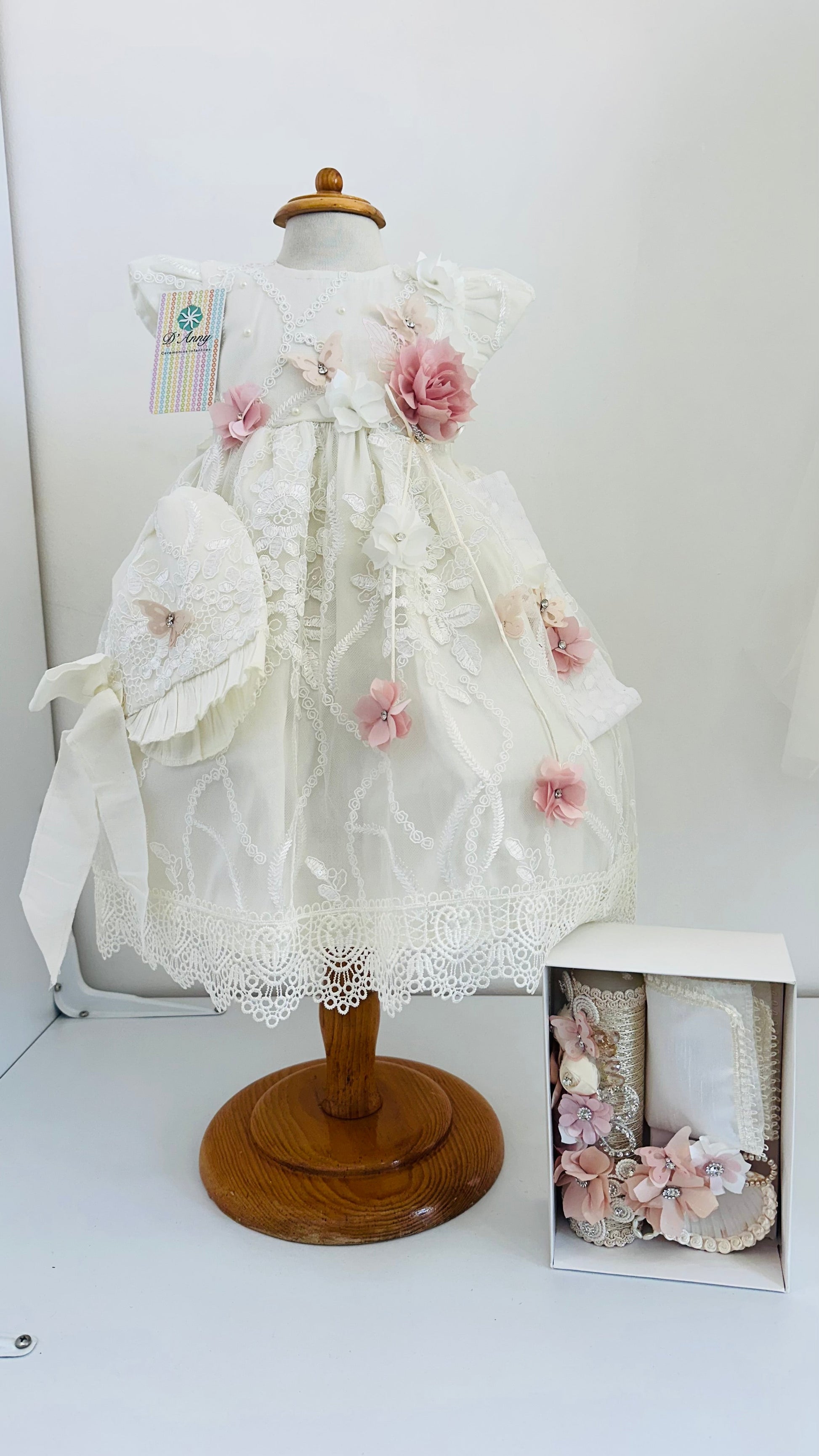 Kit Bautizo de niña con kit vela de mariposas - Ceremonias Anny