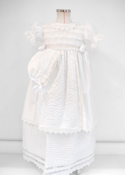 Ropón desmontable Aine - Ceremonias Anny