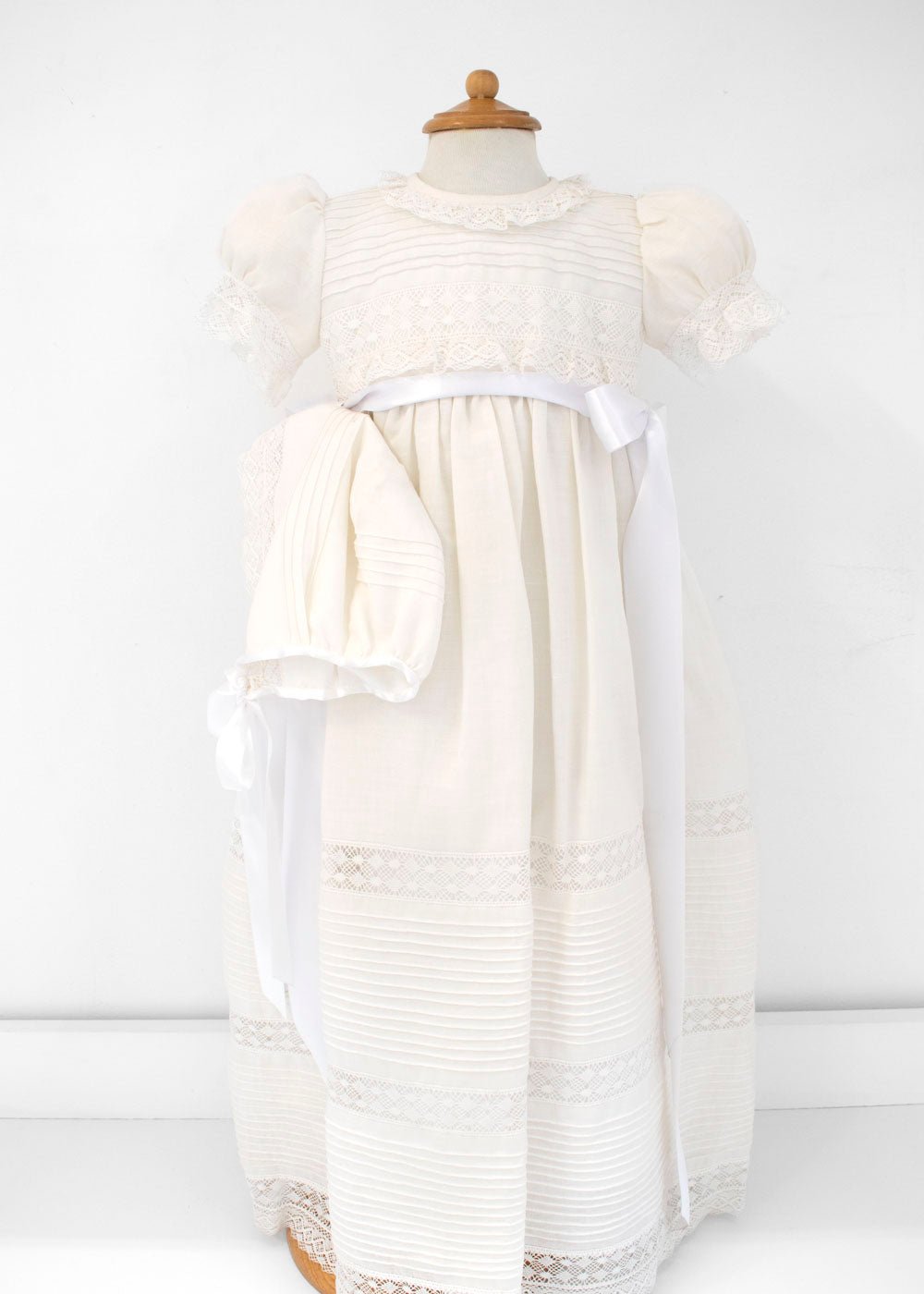 Ropón desmontable Larisa - Ceremonias Anny