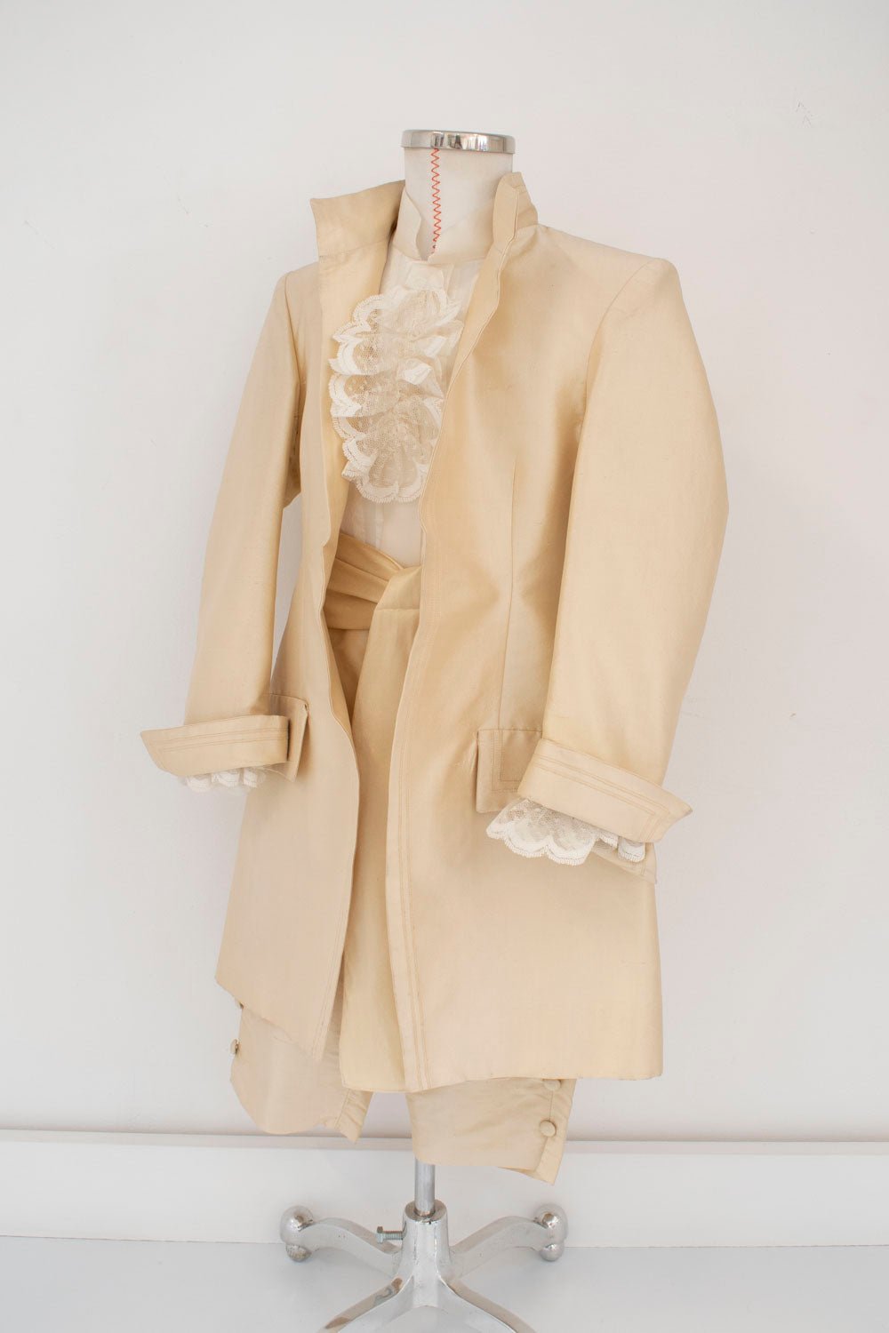 Traje Príncipe George V - Ceremonias Anny