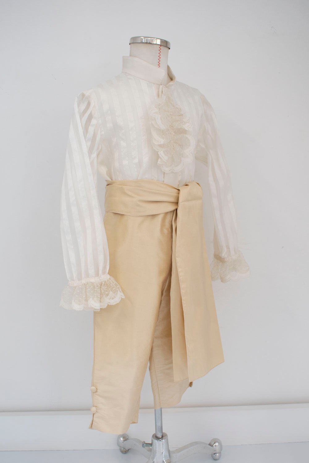 Traje Príncipe George V - Ceremonias Anny