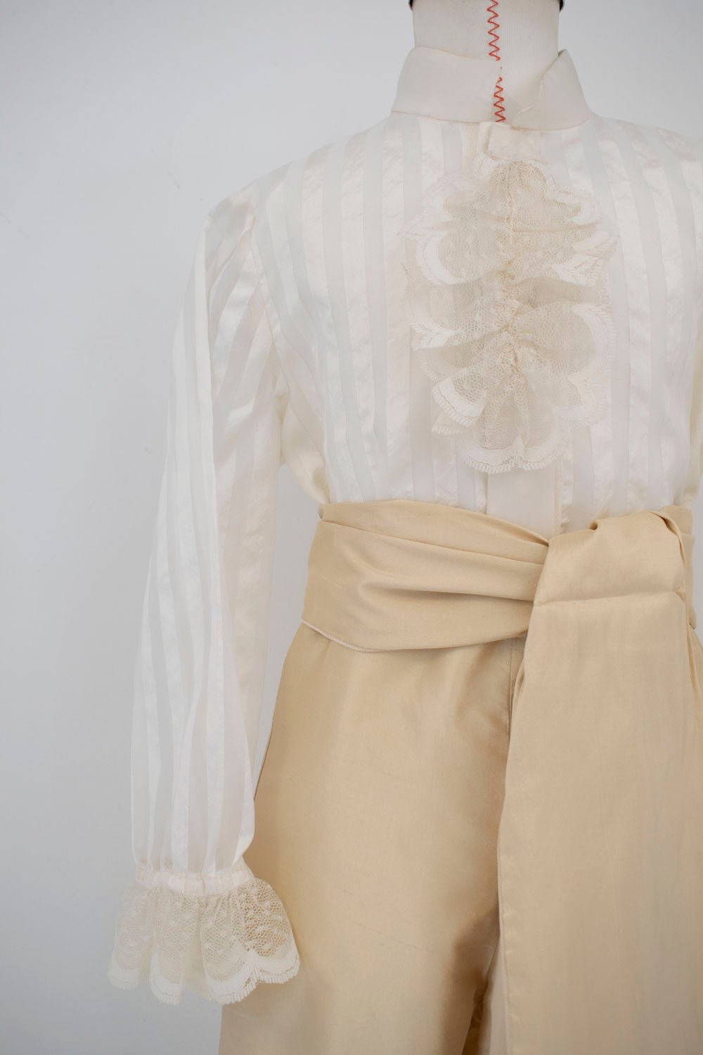 Traje Príncipe George V - Ceremonias Anny