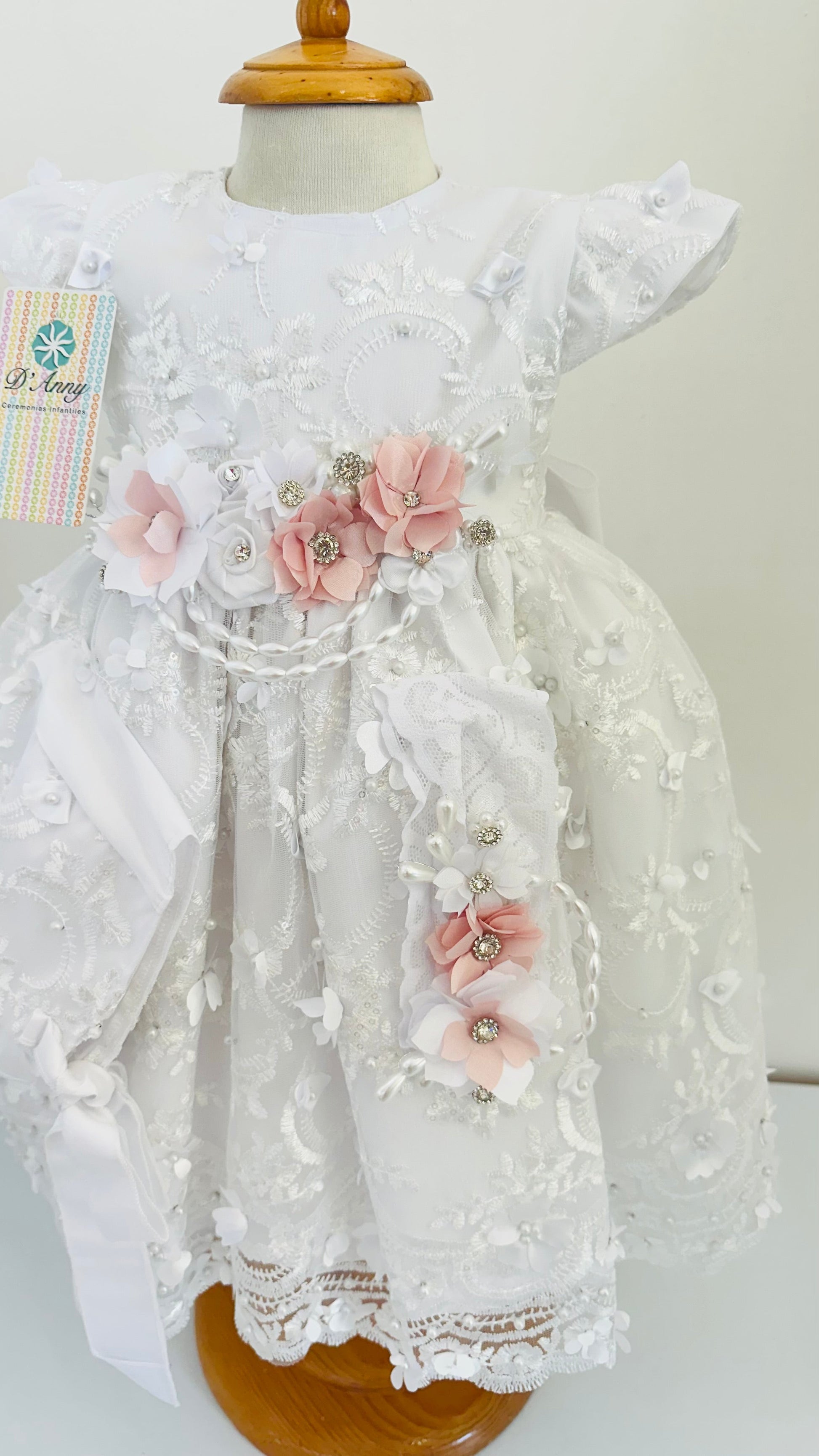 Vestido Bautizo de niña blanco con rosa - Ceremonias Anny