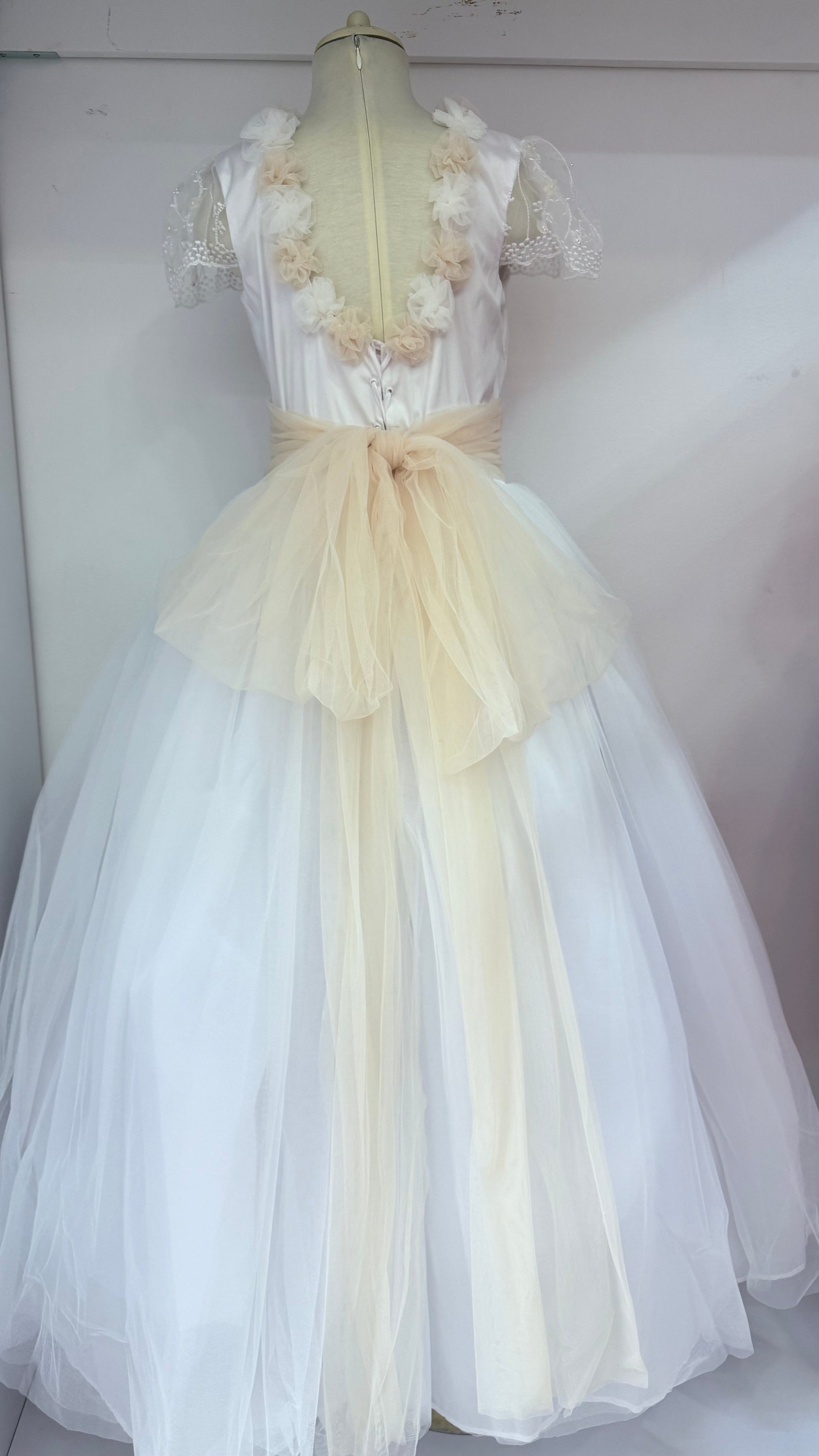 Vestido blanco para primera Comunión - estilo Ruby - Ceremonias Anny