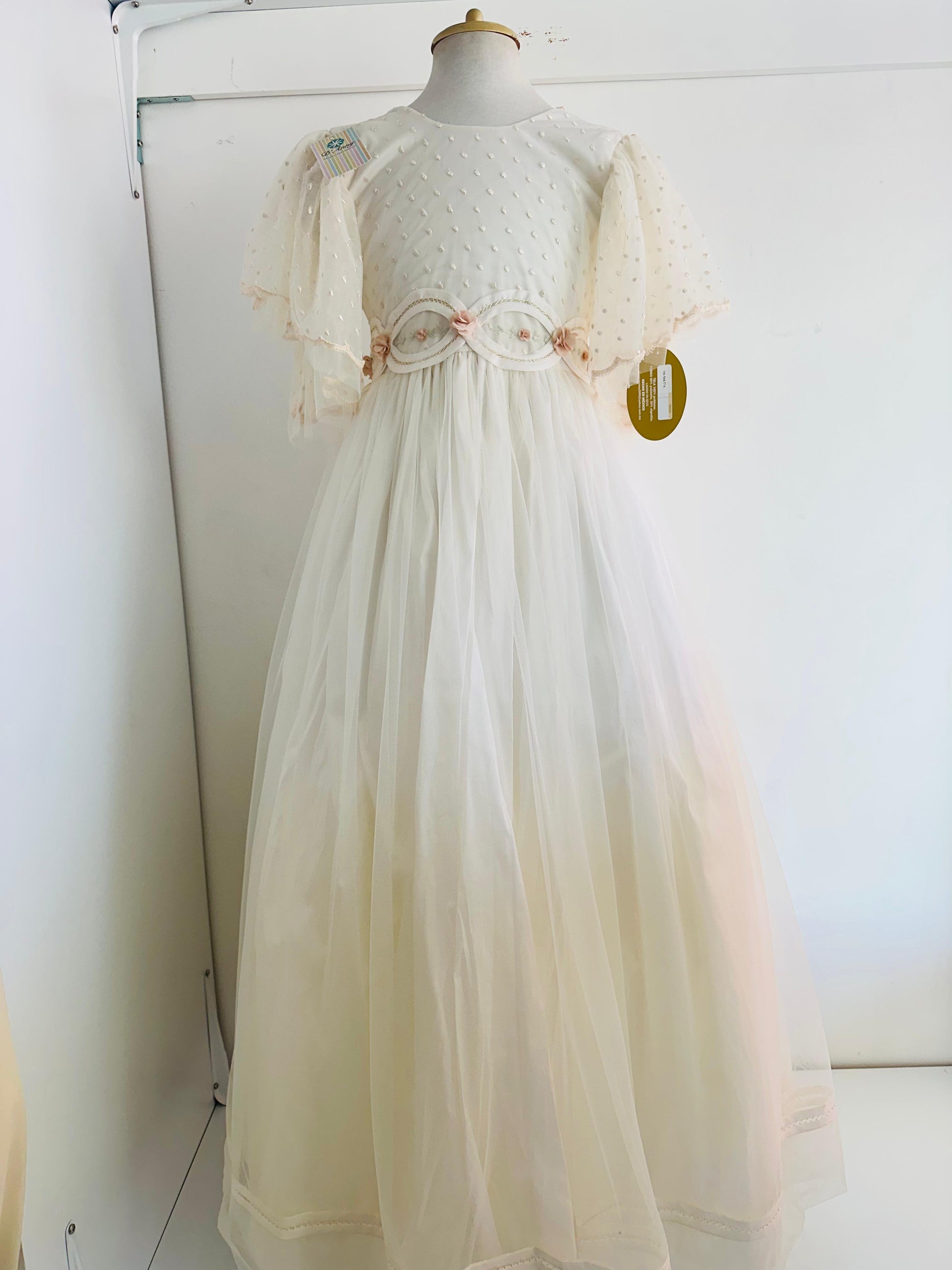 Vestido de Comunión Elegante con Olanes en Mangas - estilo Ginny - Ceremonias Anny