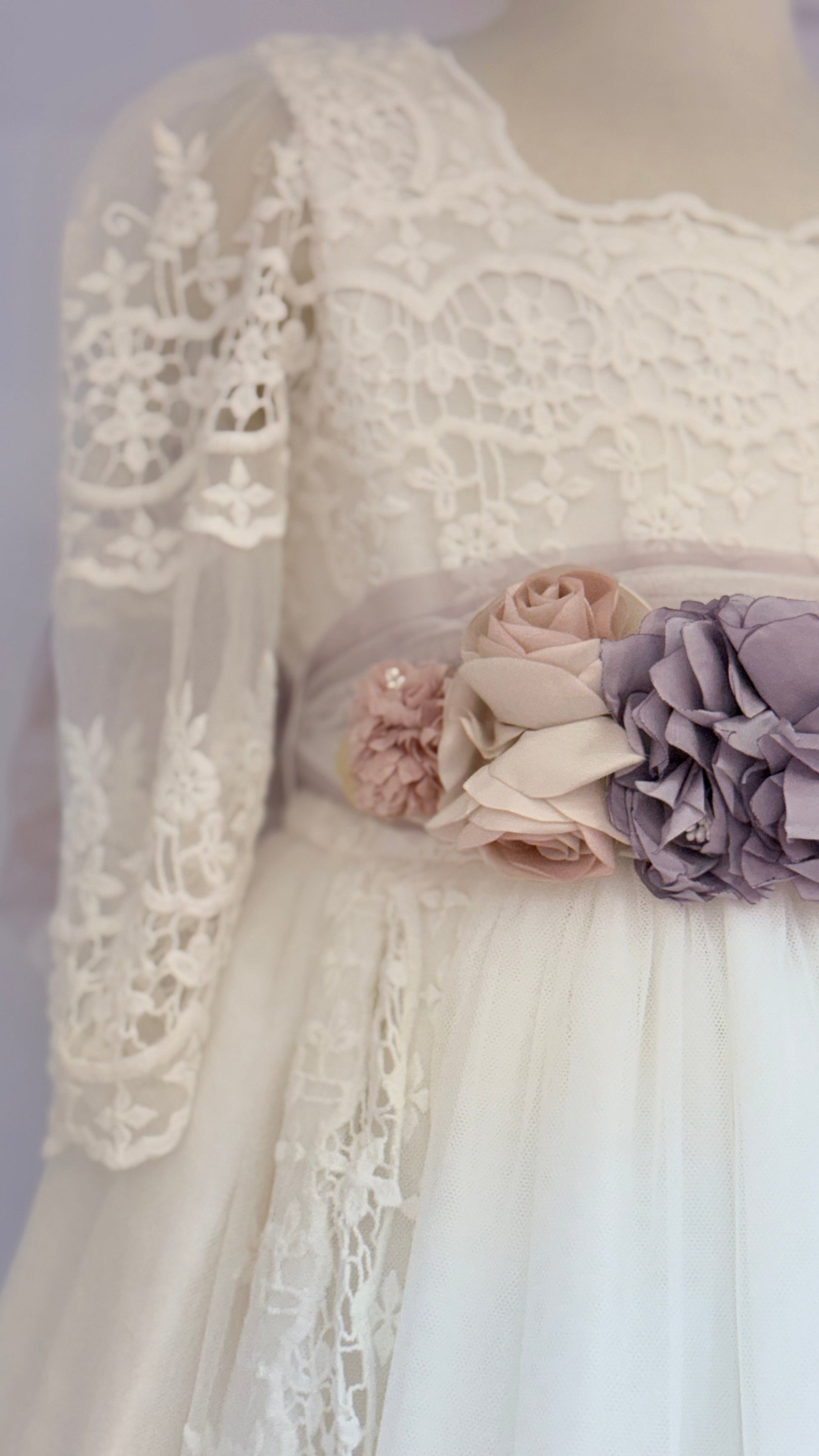 Vestido de Primera Comunión manga larga Estilo Español - modelo Liza - Ceremonias Anny