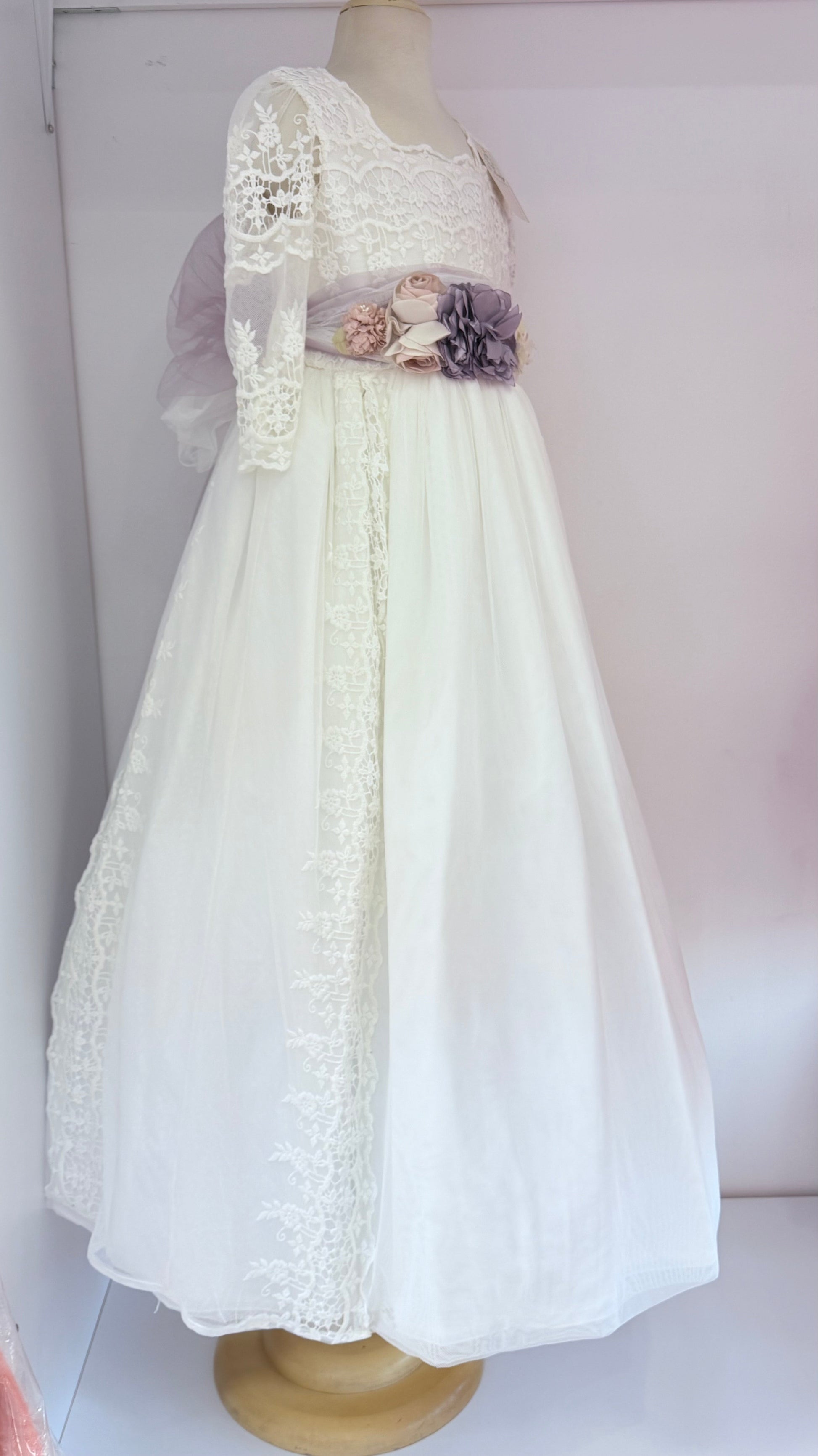 Vestido de Primera Comunión manga larga Estilo Español - modelo Liza - Ceremonias Anny