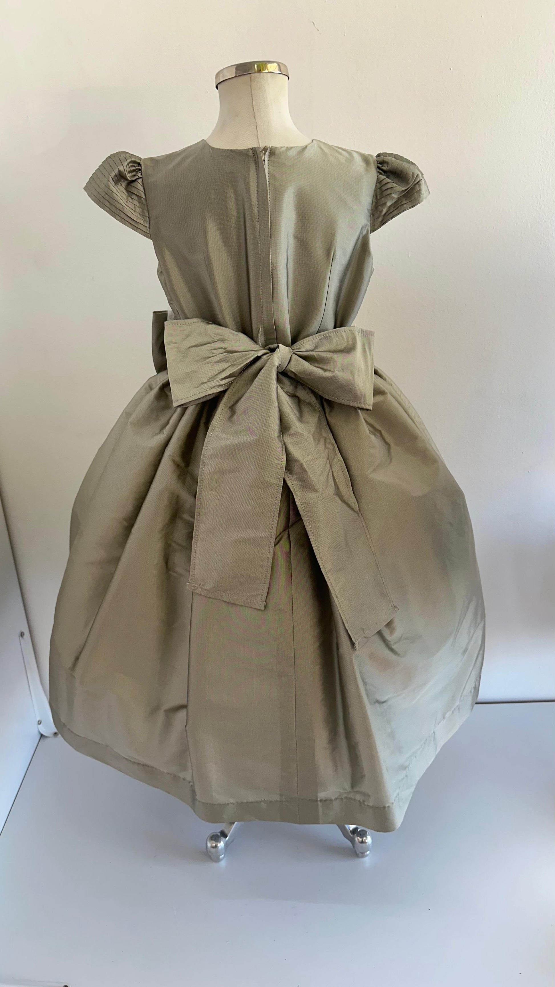 Vestido Gray - Ceremonias Anny