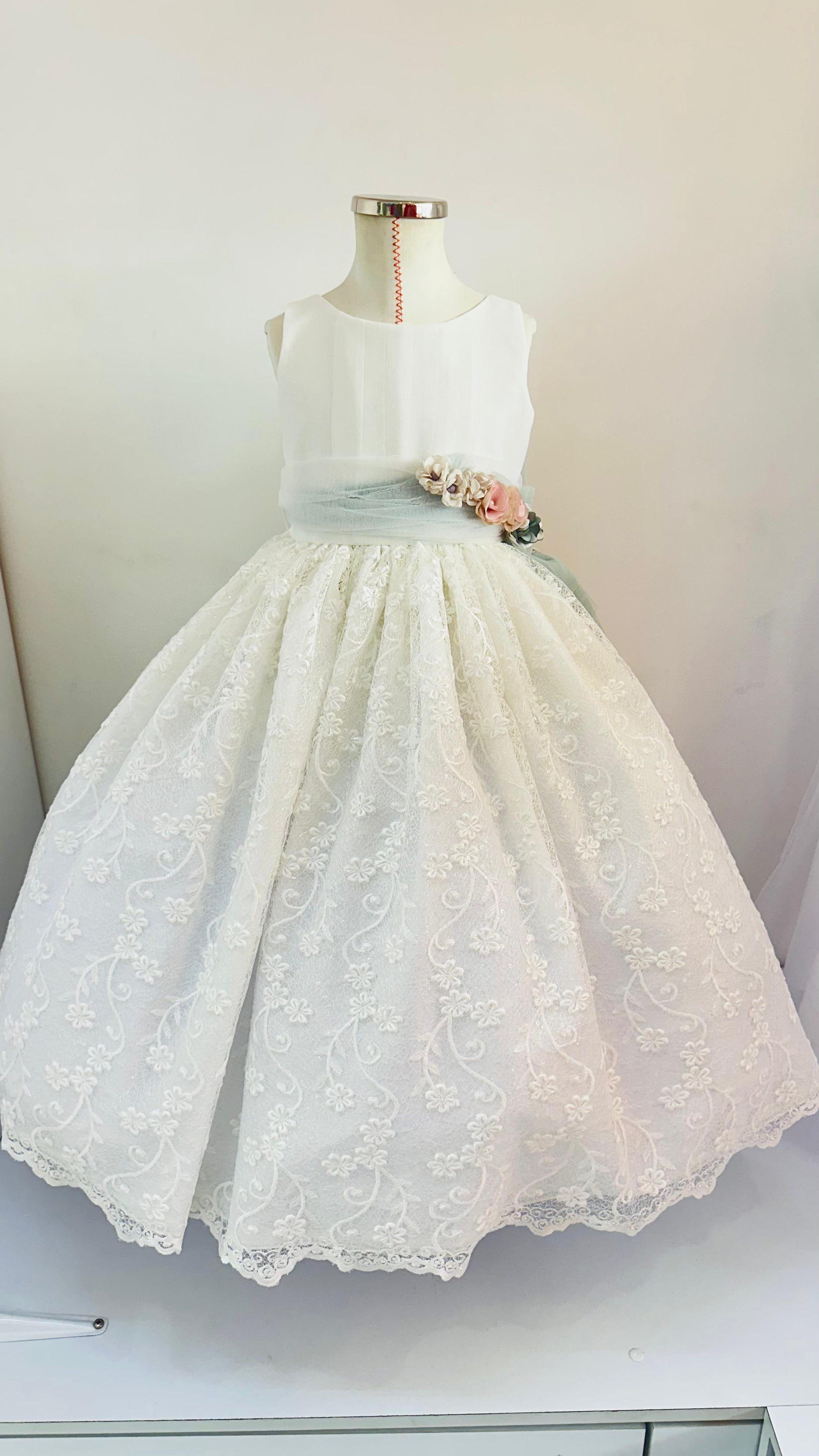 Vestido para niña 25001 - Ceremonias Anny