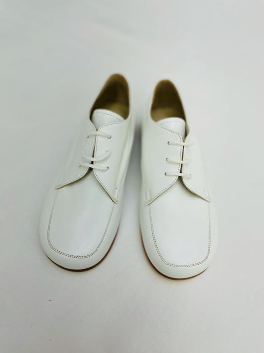 Zapato con agujeta 102