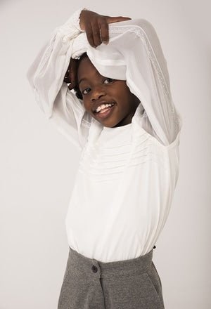 Blusa con tira bordada - Ceremonias Anny