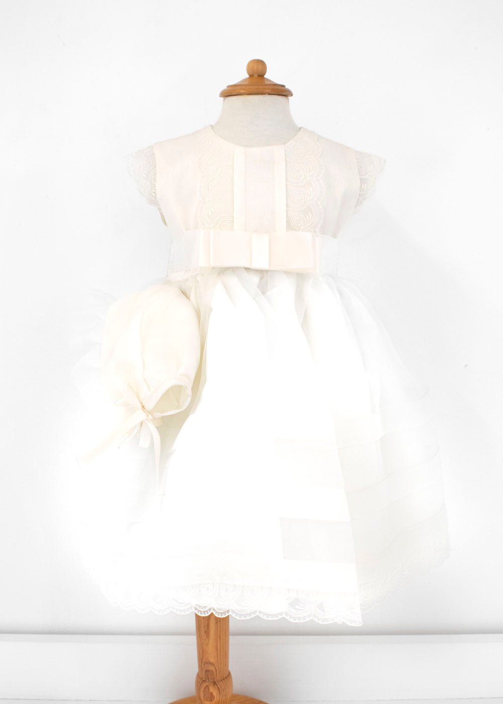 Ropón desmontable Chloe - Ceremonias Anny