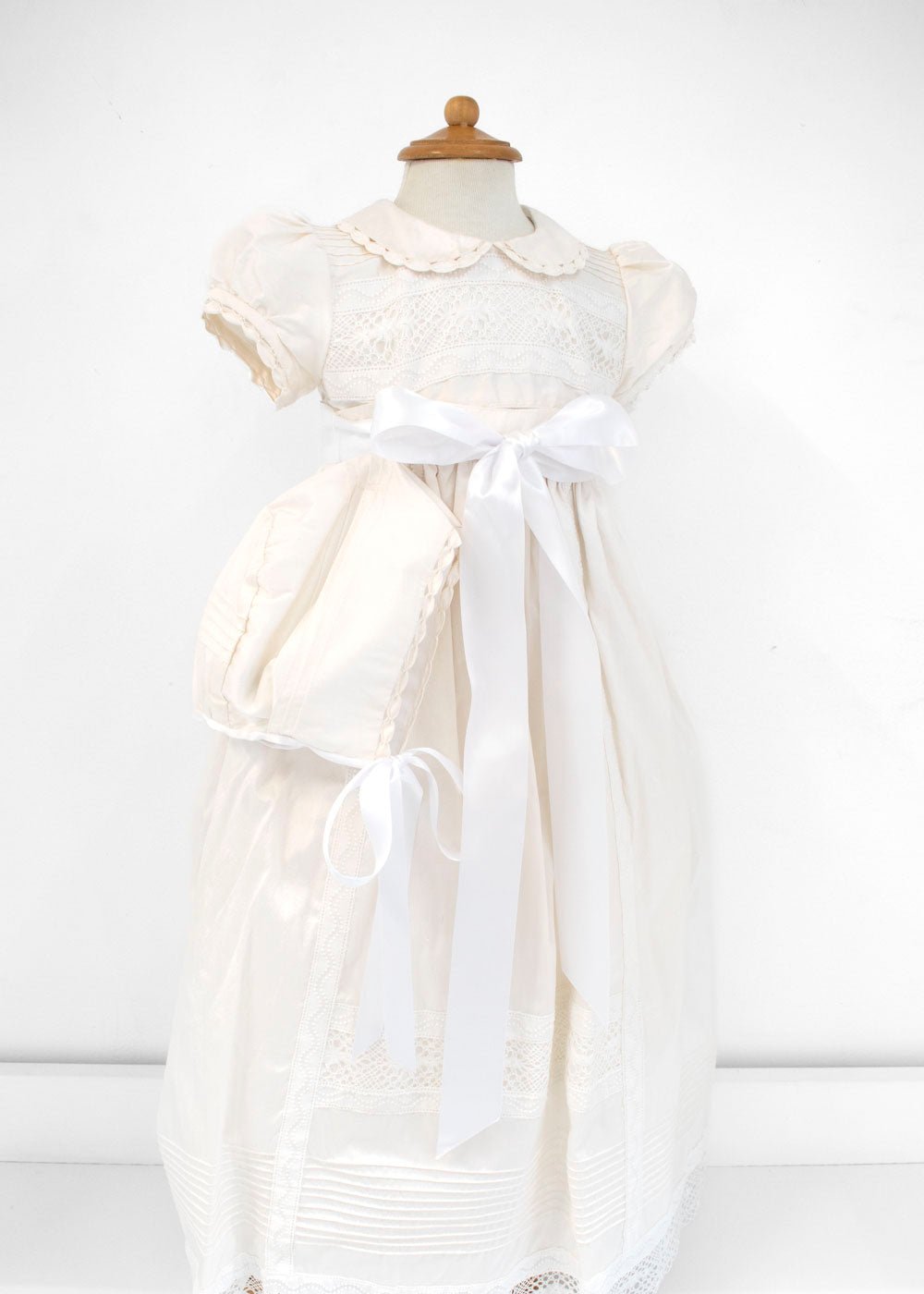 Ropón desmontable Julieta - Ceremonias Anny